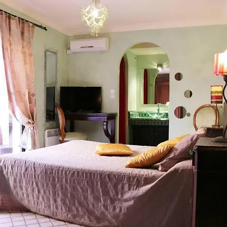 Ifrane, 7 Au Village Naturiste Couple Only *