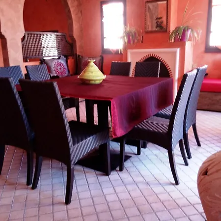 Ifrane, 7 Au Village Naturiste Couple Only ריאד